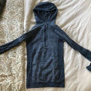 Lululemon quarter zip long sleeve with hood
